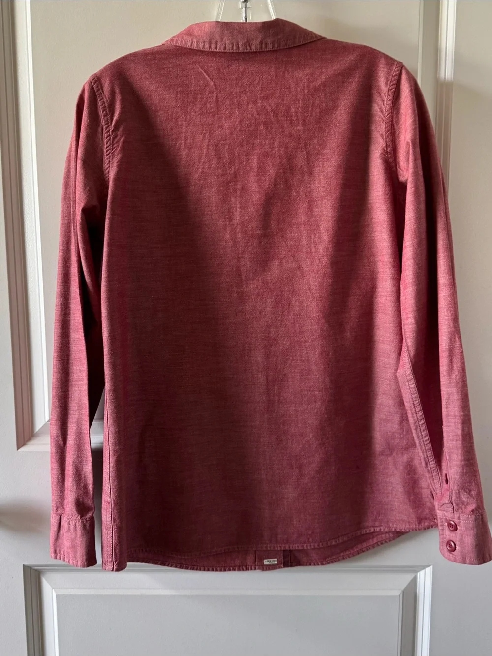 Patagonia Long-Sleeved Chambray Shirt - Picture 4 of 11